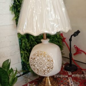 Masa Lampası